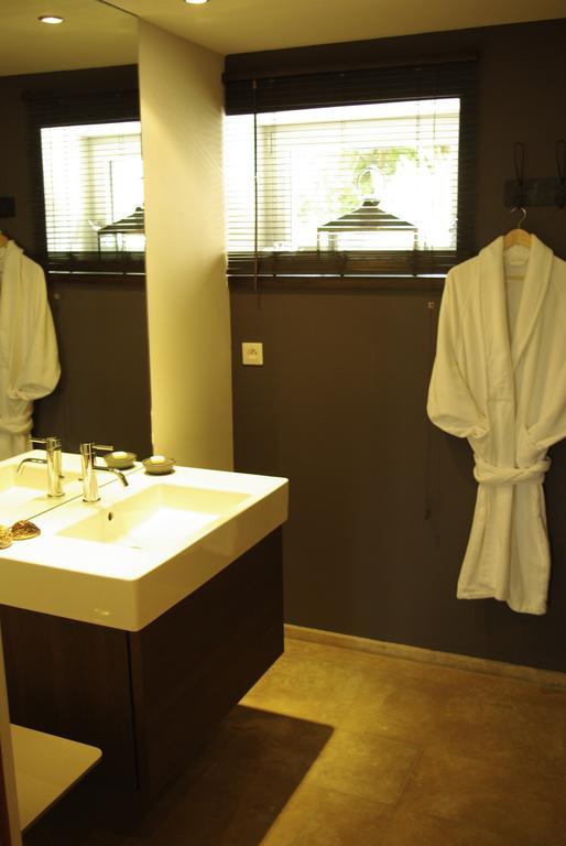 Les Chambres De L'Oustalet, Chambres D'Hotes Et Restaurant Etoile Gigondas Værelse billede