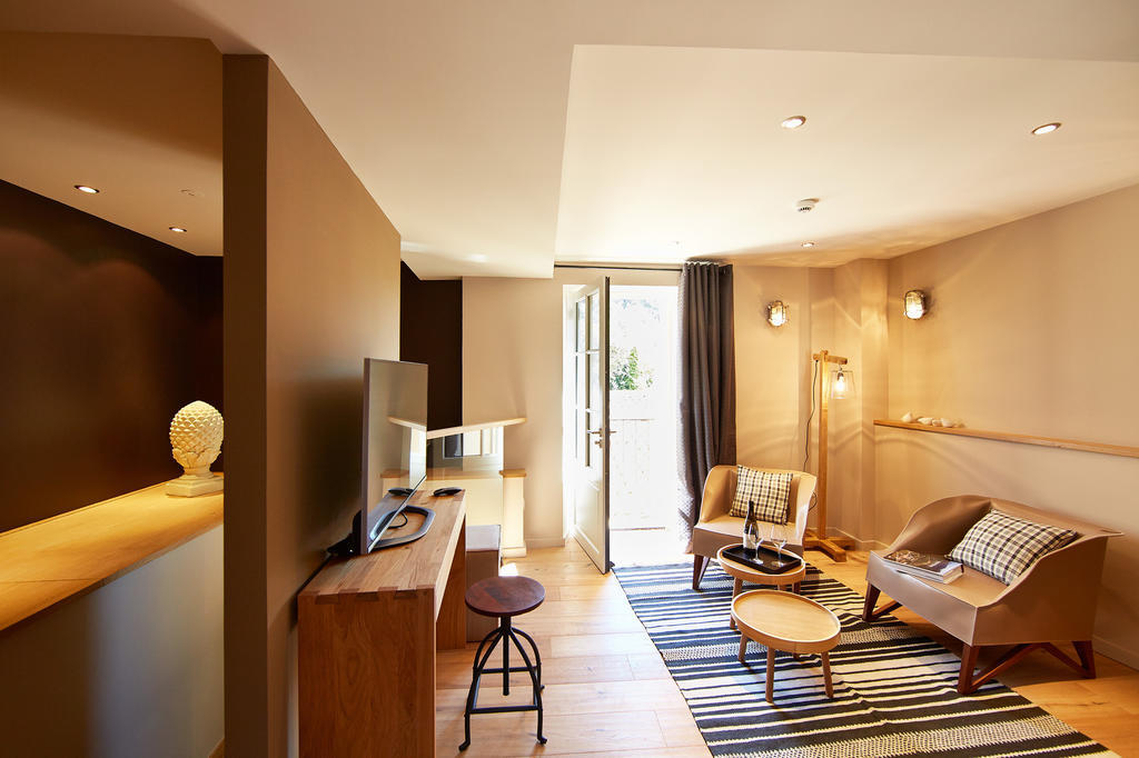 Les Chambres De L'Oustalet, Chambres D'Hotes Et Restaurant Etoile Gigondas Værelse billede
