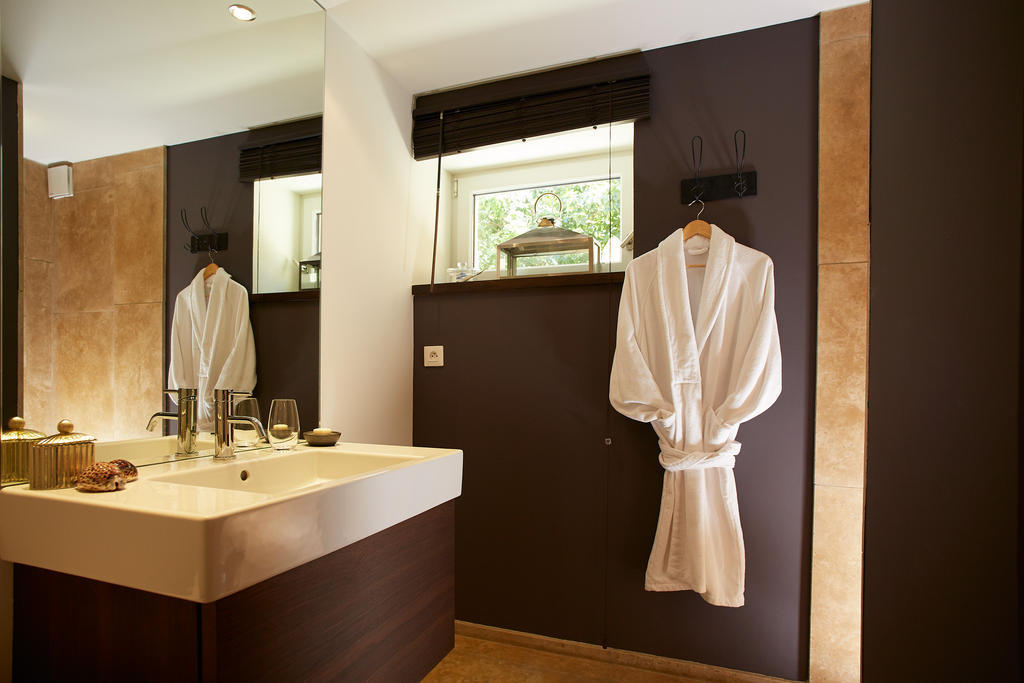 Les Chambres De L'Oustalet, Chambres D'Hotes Et Restaurant Etoile Gigondas Værelse billede