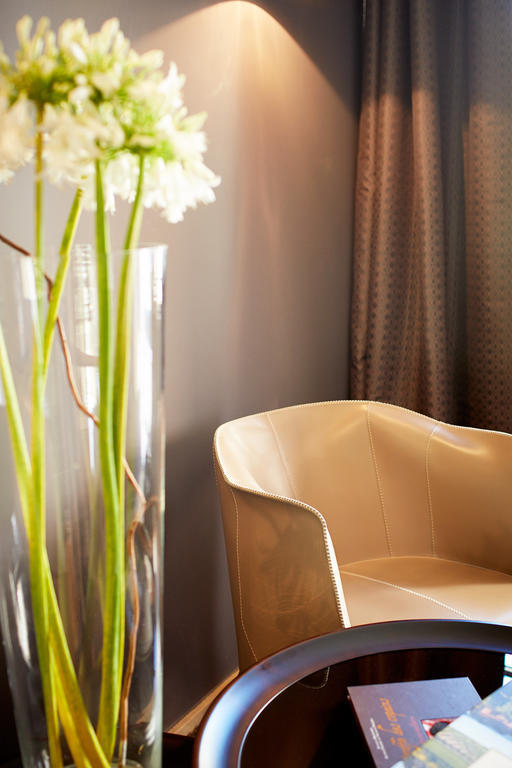 Les Chambres De L'Oustalet, Chambres D'Hotes Et Restaurant Etoile Gigondas Eksteriør billede